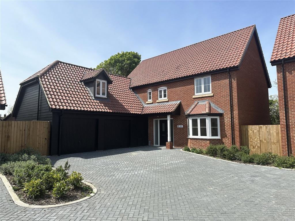 The Paddocks, Blofield Heath, Norfolk 5 bed detached house for sale £