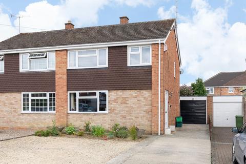 25 Brymore Close, Prestbury, Cheltenham, GL52 3DZ