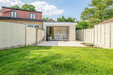 107 Rook Lane, Chaldon, Caterham, CR3 5BP