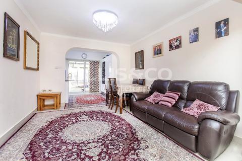 4 bedroom semi-detached house for sale, Pennine Drive, Cricklewood, NW2