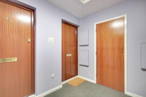 43 Barrow Down Gardens, Southampton, SO19 6RP