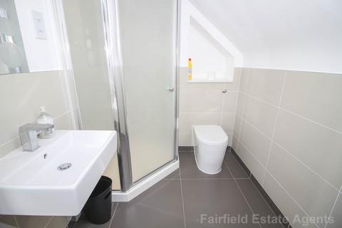 2 bedroom flat for sale, Dunford Court, Cornwall Road, Hatch End