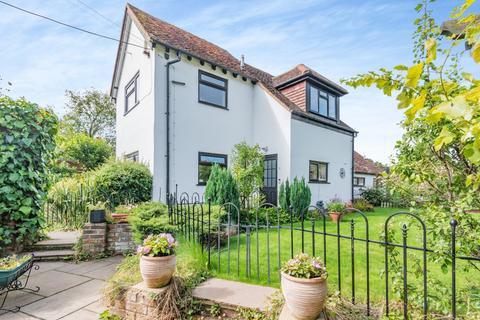 4 bedroom detached house for sale, Broad Street, Guildford, Wood Street Village GU3 3BE