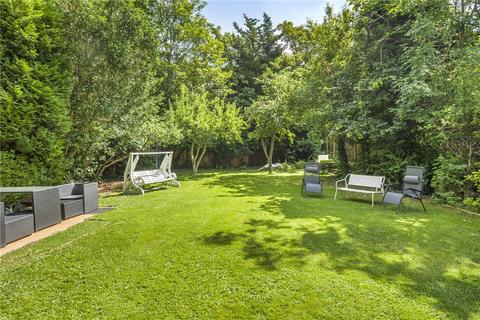 40 Barnet Drive, Bromley, BR2 8PQ