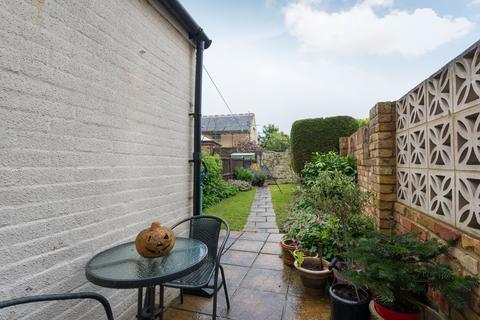 2 bedroom end of terrace house for sale, Southwood Road, Ramsgate, CT11