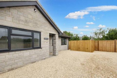 3 bedroom detached bungalow to rent, Courthay Orchard, Pitney TA10