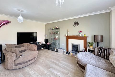 71 Century Drive, Kesgrave, Ipswich, IP5 2EL