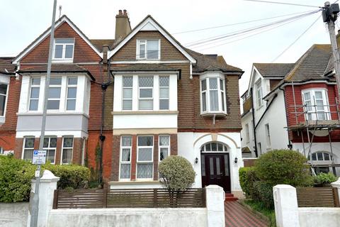 2 bedroom flat for sale, Bolebrooke Road, Bexhill On Sea, TN40