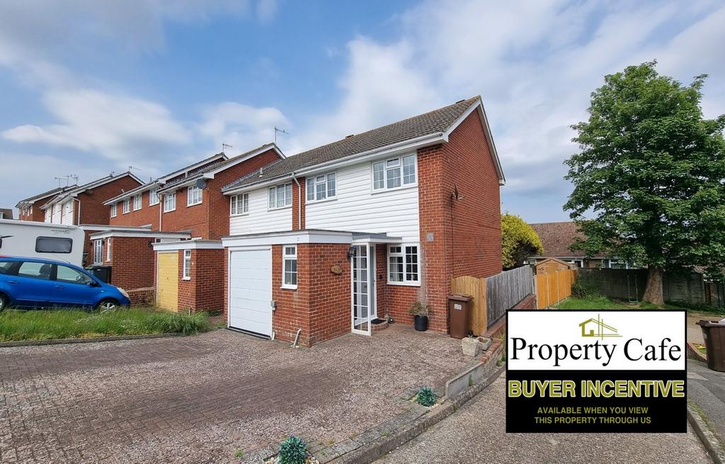 Jarvis Brook Close, BexhillonSea, TN39 3 bed end of terrace house £