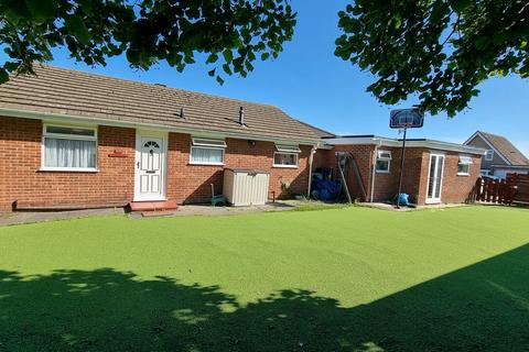 4 bedroom detached bungalow for sale, Woodland Rise, Bexhill-on-Sea, TN40