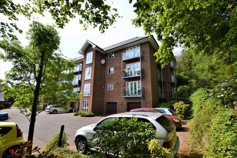 2 bedroom flat for sale, Beachy Head View, St Leonards-on-Sea, TN38