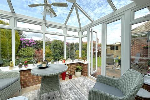 2 Oakleigh Road, Bexhill-on-sea, TN39 4PY