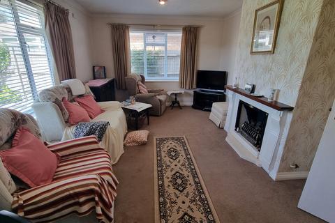 2 bedroom detached bungalow for sale, Chartres, Bexhill-on-Sea, TN40