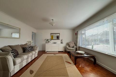 12 Primrose Hill, Bexhill-on-sea, TN39 4LP