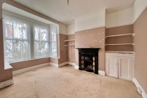 26 Reginald Road, Bexhill-on-sea, TN39 3PH