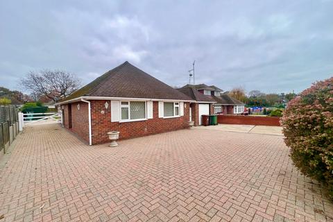 3 bedroom detached bungalow for sale, The Gorseway, Bexhill-on-Sea, TN39