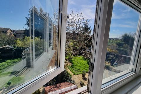 7, Bancroft House Bancroft Road, Bexhill-on-sea, TN39 4AQ