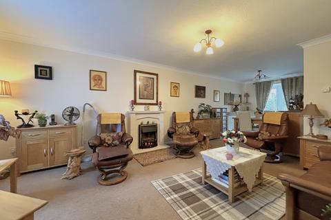 16 School Place, Bexhill-on-sea, TN40 2PX