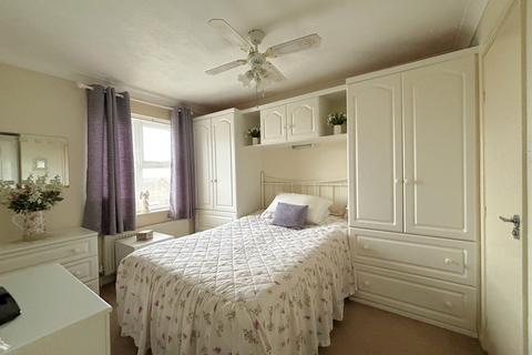 16 School Place, Bexhill-on-sea, TN40 2PX