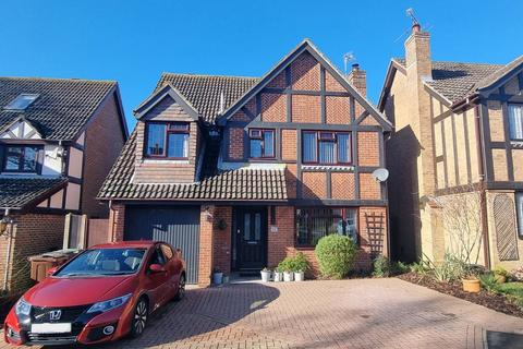 4 bedroom detached house for sale, Magpie Close, Bexhill-on-Sea, TN39