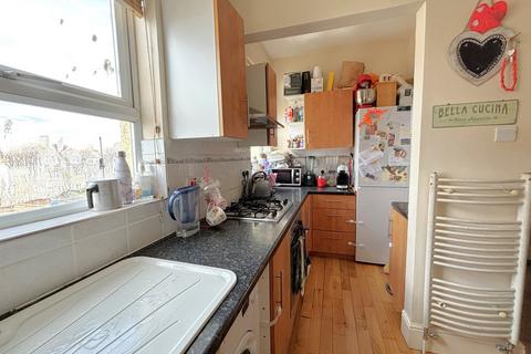 21a Albert Road, Bexhill-on-sea, TN40 1DG