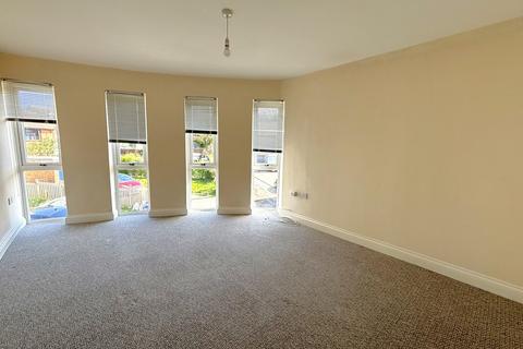 2 bedroom flat for sale, Burnside Mews, London Road, Bexhill on Sea, TN39