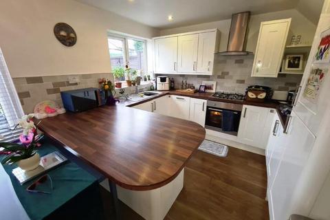 3 bedroom terraced house for sale, Kershaw Lane, Audenshaw