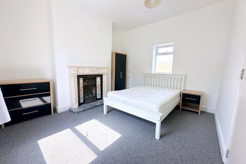 1 bedroom in a house share to rent, Devonshire Road, Hastings, TN34