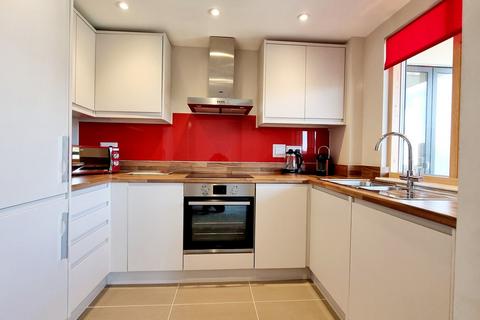 3 bedroom apartment for sale, Sea Road, Bexhill-on-Sea, TN40