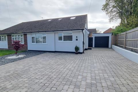 3 bedroom bungalow for sale, The Glades, Bexhill-on-Sea, TN40