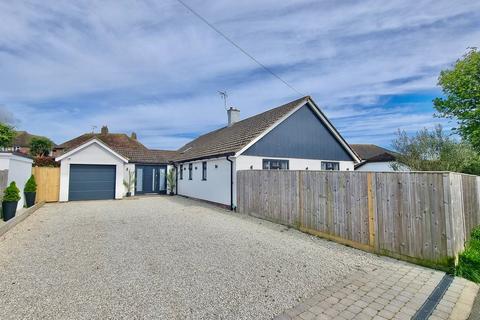 5 bedroom bungalow for sale, Chestnut Walk, Bexhill-on-Sea, TN39