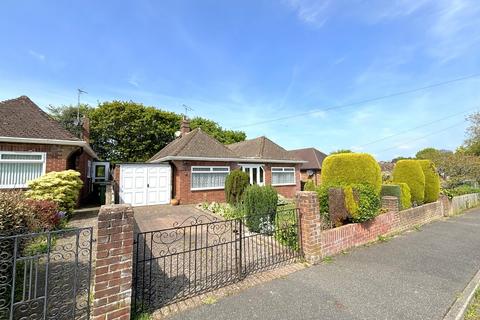 2 bedroom detached bungalow for sale, Ocklynge Close, Bexhill-on-Sea, TN39