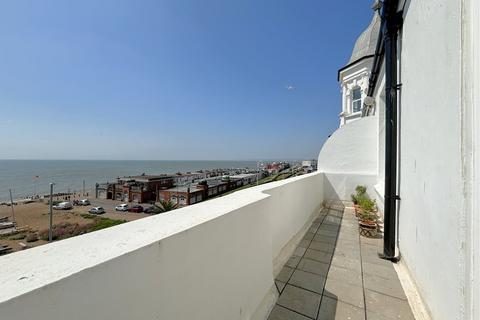 2 bedroom flat for sale, Marina, Bexhill-on-Sea, TN40