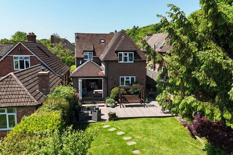 3 bedroom detached house for sale, Pitfold Avenue, Haslemere, GU27