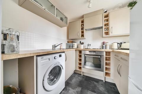 1 bedroom flat for sale, Harvest Grove,  Witney,  OX28