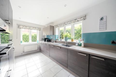 3 bedroom semi-detached house for sale, Horders Wood Gardens, Waltham Chase, Southampton, Hampshire, SO32