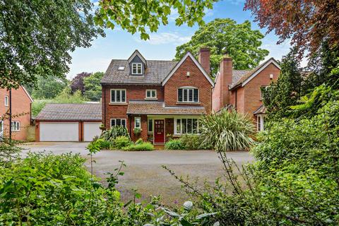 5 bedroom detached house for sale, Foresters Gardens, Much Wenlock, Shropshire