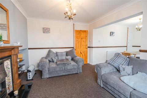 3 bedroom apartment for sale, Lichfield Court, Grimsby, Lincolnshire, DN32