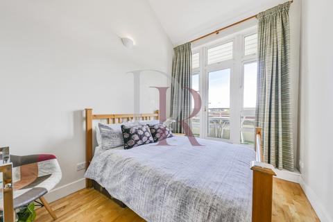 2 bedroom apartment for sale, St. Davids Square,, London, E14