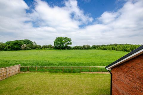 3 bedroom detached bungalow for sale, Orchard Court, Bromyard HR7