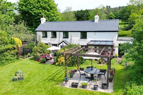 5 bedroom cottage for sale, The Beacons, Trellech, NP25