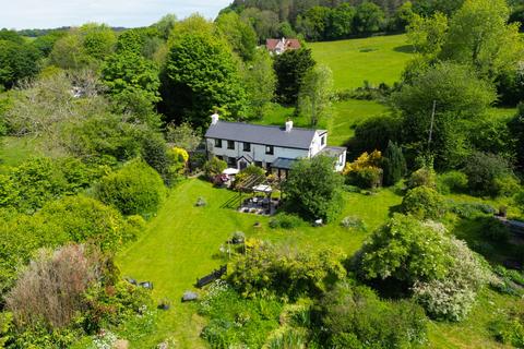 5 bedroom cottage for sale, The Beacons, Trellech, NP25