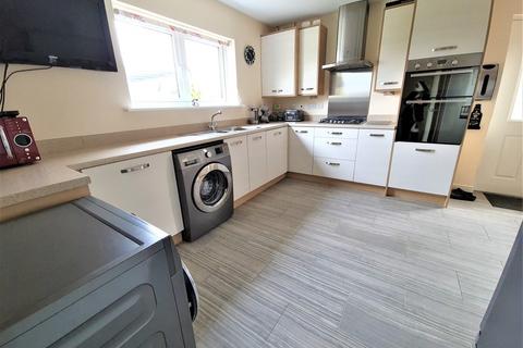60 Bwlchygwynt, Llanelli, SA15 2AQ