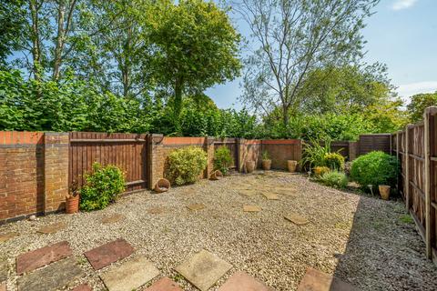 36 Windmill Field, Windlesham, GU20 6QD
