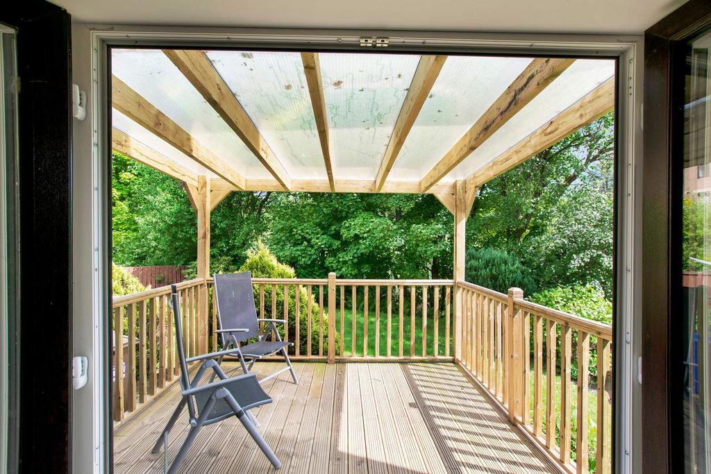 Decking area