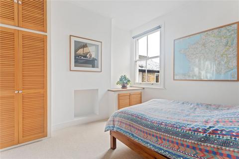3 bedroom maisonette for sale, Blegborough Road, London, SW16