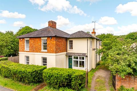 4 bedroom semi-detached house for sale, Simpson, Simpson, Milton Keynes, Buckinghamshire, MK6