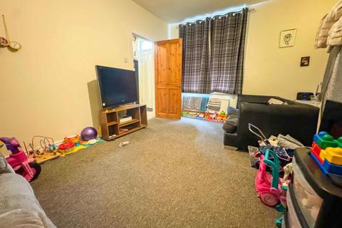 2 bedroom terraced house for sale, Newchurch Road, Bacup, Rossendale