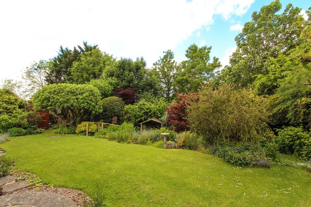 Garden f