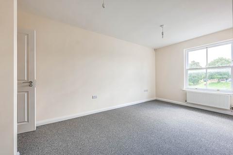 2 bedroom apartment for sale, West Street, Rochford, SS4